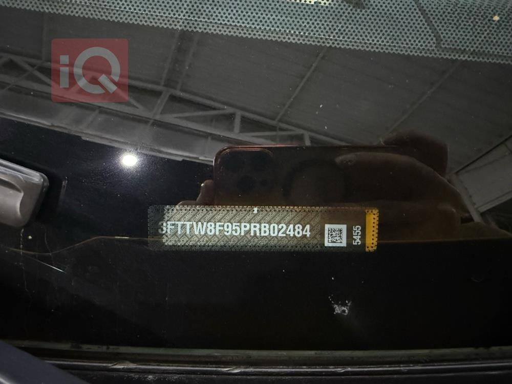 فورد مافريك